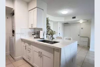 15221 SW 80th St #304, Miami, FL 33193 - Photo 4