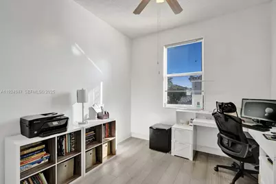 10529 NW 57th Court, Coral Springs, FL 33076 - Photo 28