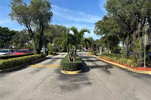 14250 SW 62nd St, Miami, FL 33183 - Photo 2