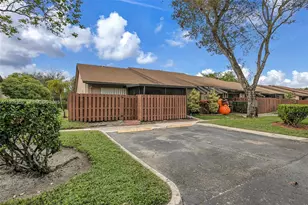 2682 N Nob Hill Rd, Sunrise, FL 33322 - Photo 1