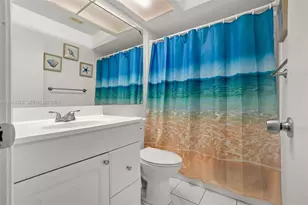 2682 N Nob Hill Rd, Sunrise, FL 33322 - Photo 14