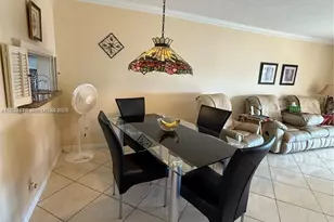 4800 Hillcrest Ln, Hollywood, FL 33021 - Photo 6