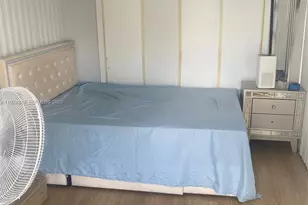 310 NE 45th Pl, Deerfield Beach, FL 33064 - Photo 20