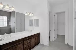 8450 NW 39th Ct, Coral Springs, FL 33065 - Photo 18