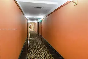 100 Lincoln Rd, Miami Beach, FL 33139 - Photo 26