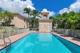 1262 Grant Ct, Hollywood, FL 33019 - Photo 24