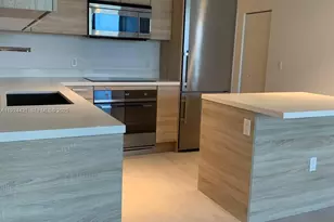 16385 Biscayne Blvd, North Miami Beach, FL 33160 - Photo 10