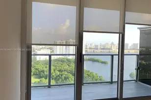 16385 Biscayne Blvd, North Miami Beach, FL 33160 - Photo 14