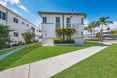 7124 Bay Dr, Miami Beach, FL 33141 - Photo 4