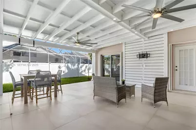 18361 NW 10th St, Pembroke Pines, FL 33029 - Photo 30