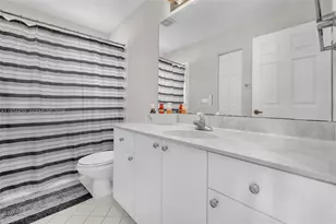 1058 Tupelo Way, Weston, FL 33327 - Photo 32