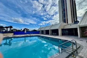 20335 W Country Club Dr, Aventura, FL 33180 - Photo 12