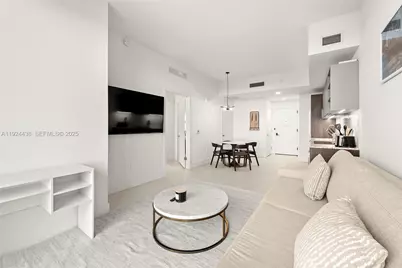 159 NE 6th St #5104, Miami, FL 33132 - Photo 10