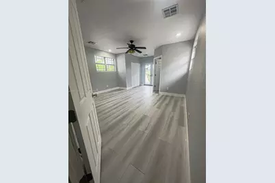 901 SW 121 Ave, Davie, FL 33325 - Photo 10