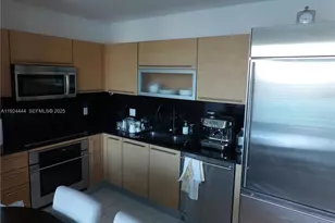 950 Brickell Bay Dr, Miami, FL 33131 - Photo 8