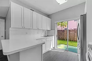 8021 Lake Dr, Doral, FL 33166 - Photo 4