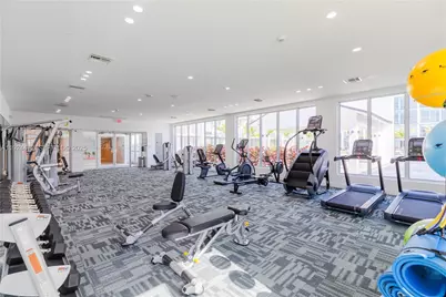 1950 W 49th St #402, Hialeah, FL 33012 - Photo 32