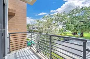4181 N Oak Pl, Dania Beach, FL 33314 - Photo 28