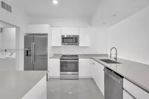 4181 N Oak Pl, Dania Beach, FL 33314 - Photo 12