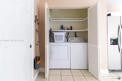 985 SW 10th St #3, Miami, FL 33130 - Photo 10