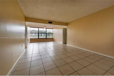 1520 Whitehall Dr #101, Davie, FL 33324 - Photo 4