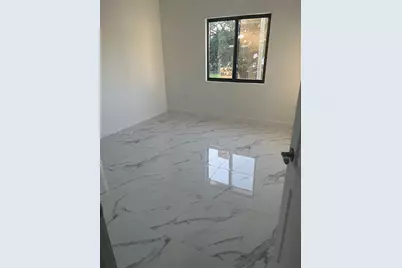 2730 NW 44th Street #2, Miami, FL 33142 - Photo 4