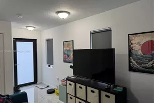 2730 NW 44th St, Miami, FL 33142 - Photo 12