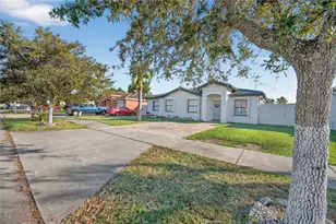 11352 SW 245th St, Homestead, FL 33032 - Photo 2