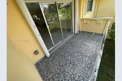 7368 SW 82nd St #E215, Miami, FL 33143 - Photo 6