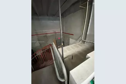 2355 NW 70th Ave 5 #D5, Miami, FL 33122 - Photo 6