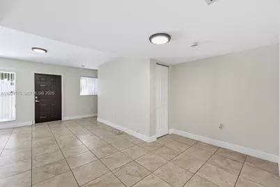 1977 NW 5th Pl #408, Miami, FL 33136 - Photo 6