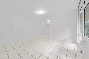 1850 Meridian Ave, Miami Beach, FL 33139 - Photo 4