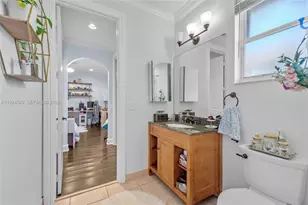 1470 Victoria Isle Dr, Weston, FL 33327 - Photo 22