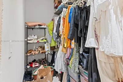 1800 NE 114th St #PH05, Miami, FL 33181 - Photo 26