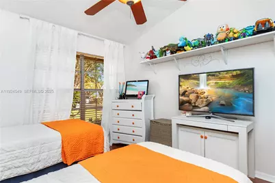 7101 NW 44th Ln, Coconut Creek, FL 33073 - Photo 10