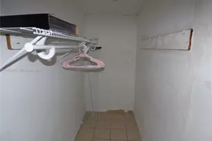 408 NW 97th St, Miami, FL 33150 - Photo 4