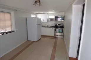 408 NW 97th St, Miami, FL 33150 - Photo 2