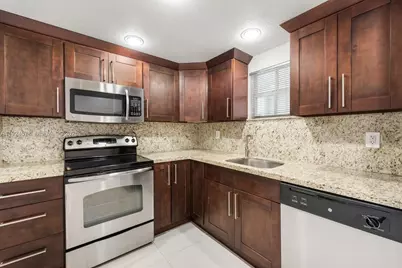 411 SW 37th Ave #2B, Miami, FL 33135 - Photo 4