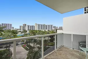 19111 Collins Ave, Sunny Isles Beach, FL 33160 - Photo 76