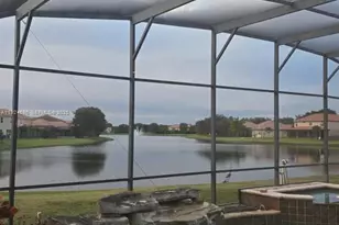 2802 Quiet Water Trail, Kissimmee, FL 34744 - Photo 4