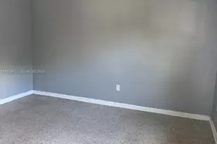 1940 NE 167th St, North Miami Beach, FL 33162 - Photo 4