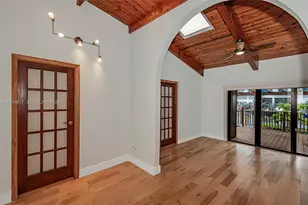 2621 S Parkview Dr, Hallandale Beach, FL 33009 - Photo 14