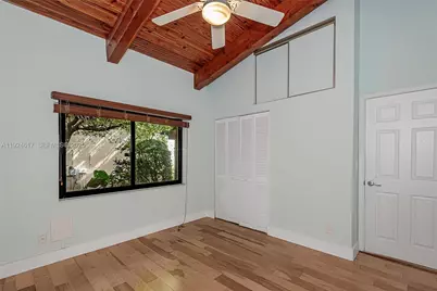 2621 S Parkview Dr, Hallandale Beach, FL 33009 - Photo 22