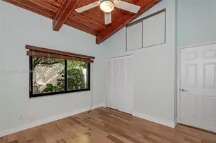 2621 S Parkview Dr, Hallandale Beach, FL 33009 - Photo 22