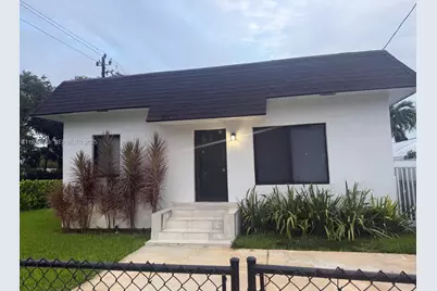 1800 NW 18th Ter, Miami, FL 33125 - Photo 2