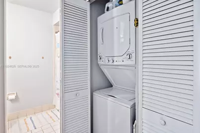 11840 SW 80th St #526, Miami, FL 33183 - Photo 18