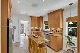 136 NE 101st St, Miami Shores, FL 33138 - Photo 16