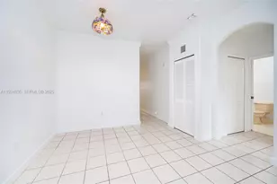 1535 SE 26th St, Homestead, FL 33035 - Photo 8
