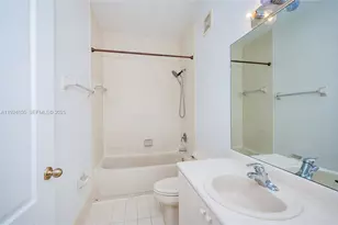 1535 SE 26th St, Homestead, FL 33035 - Photo 14