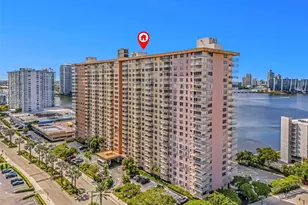 251 174th St, Sunny Isles Beach, FL 33160 - Photo 18